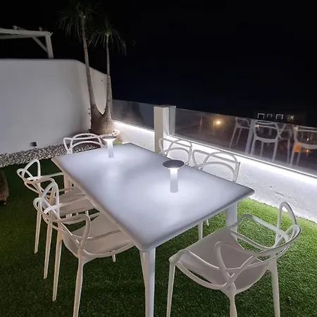Vistas Al Mediterraneo Apartment *